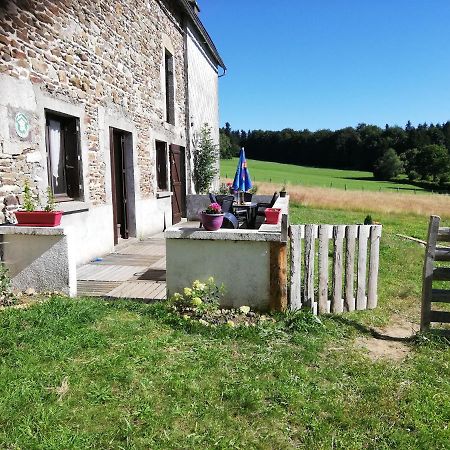 Gite Les Chaumeix Prondines Bagian luar foto